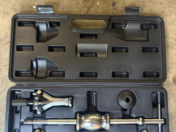 Ulosvetäjät & liukuvasara / heittovasara