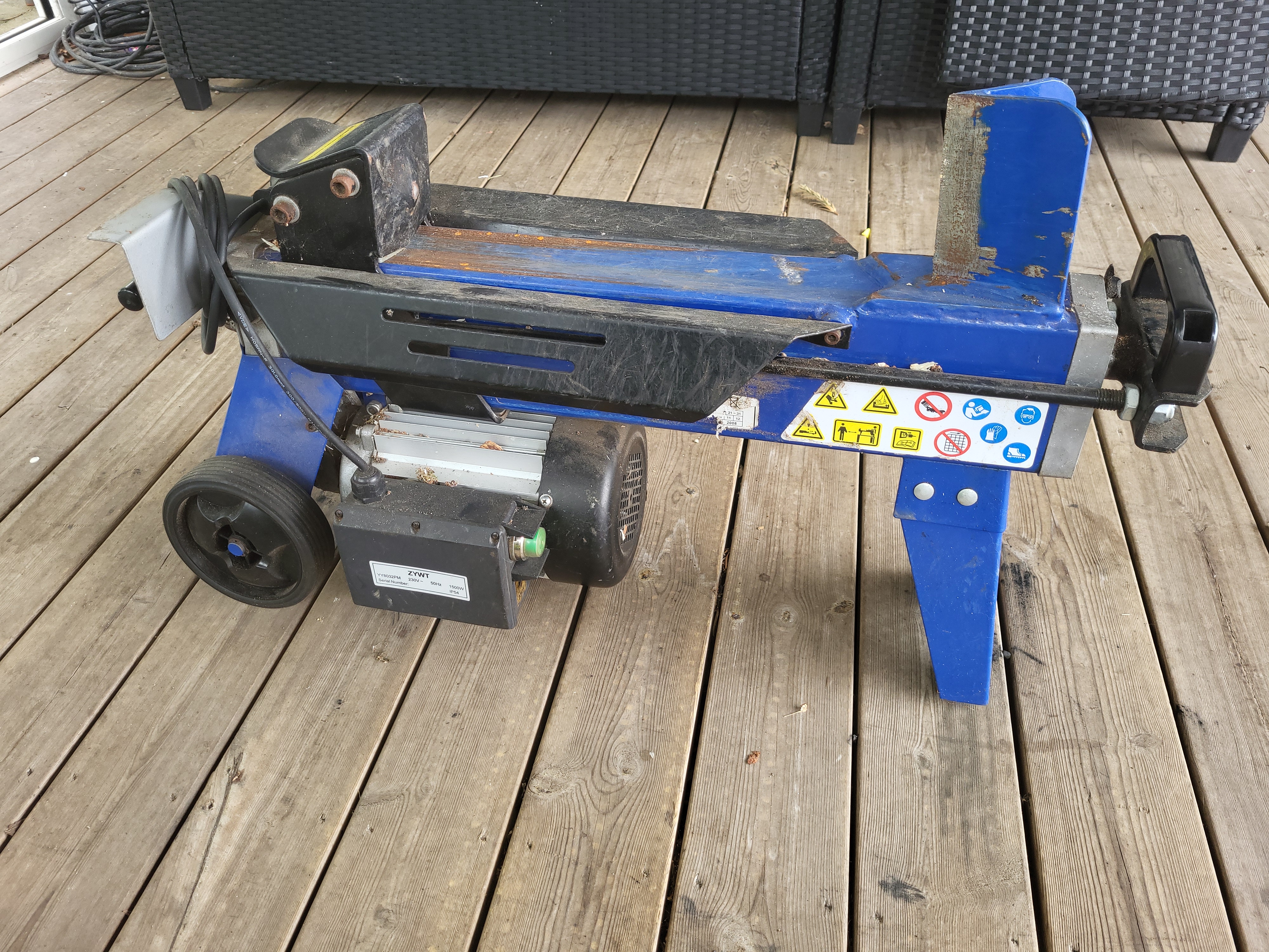 Vedklyv 36cm 4ton 230v