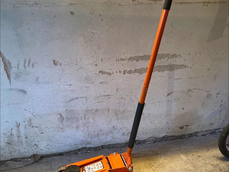 Domkraft bacho 2,25 ton