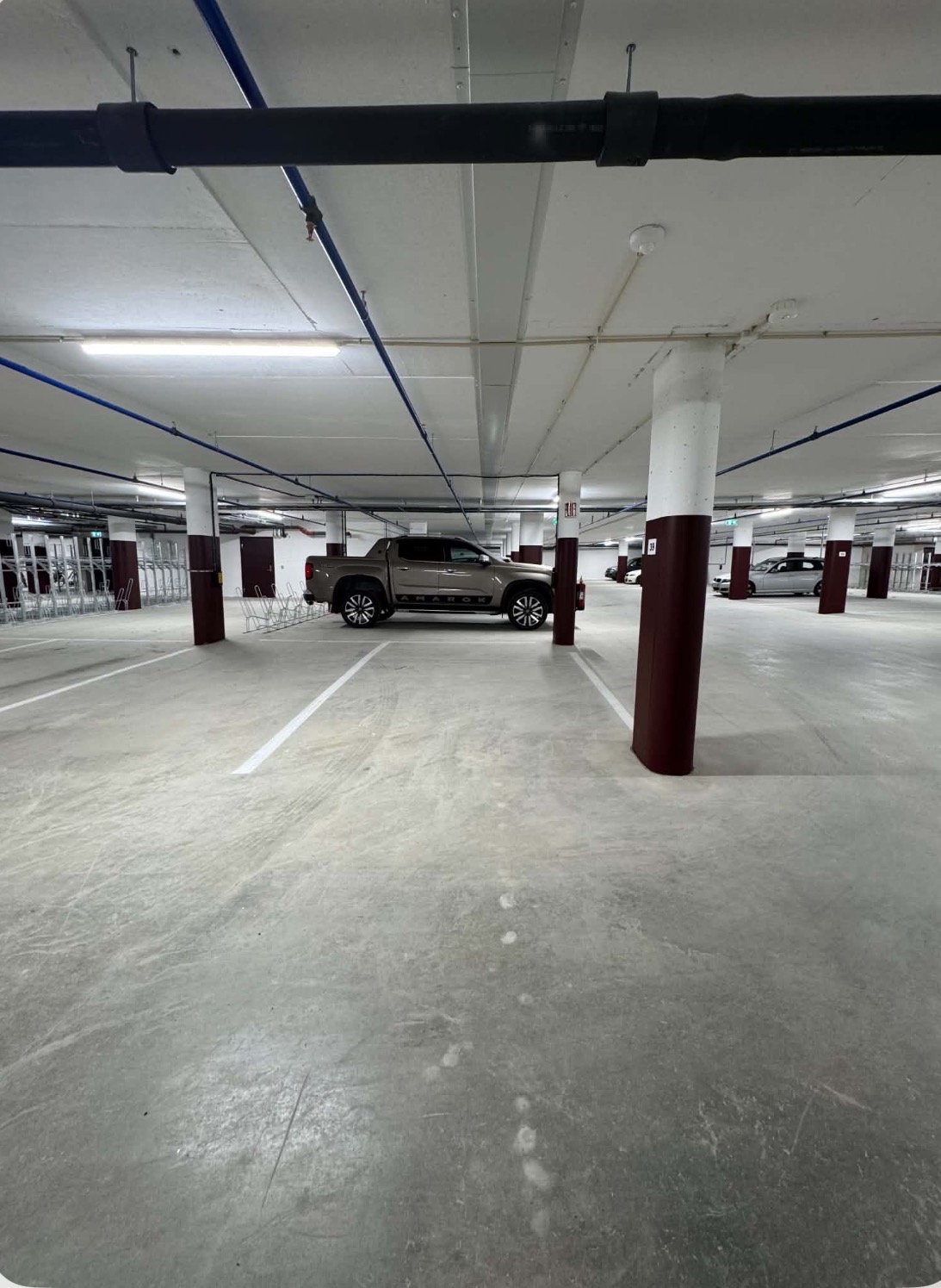Parkeringsplass i kjeller (steinan park, trondheim)