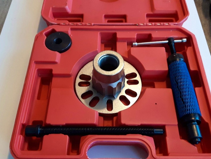 Vetoakselin ulosvedin