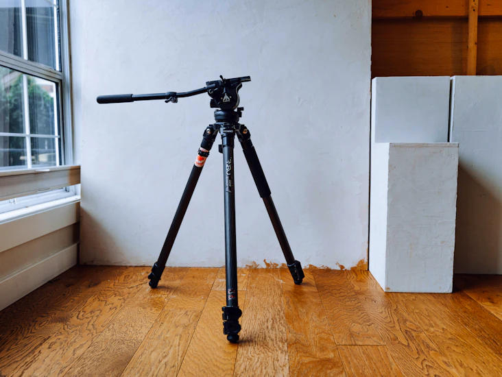 Fluidhead tripod (carbon) - benro / e-image