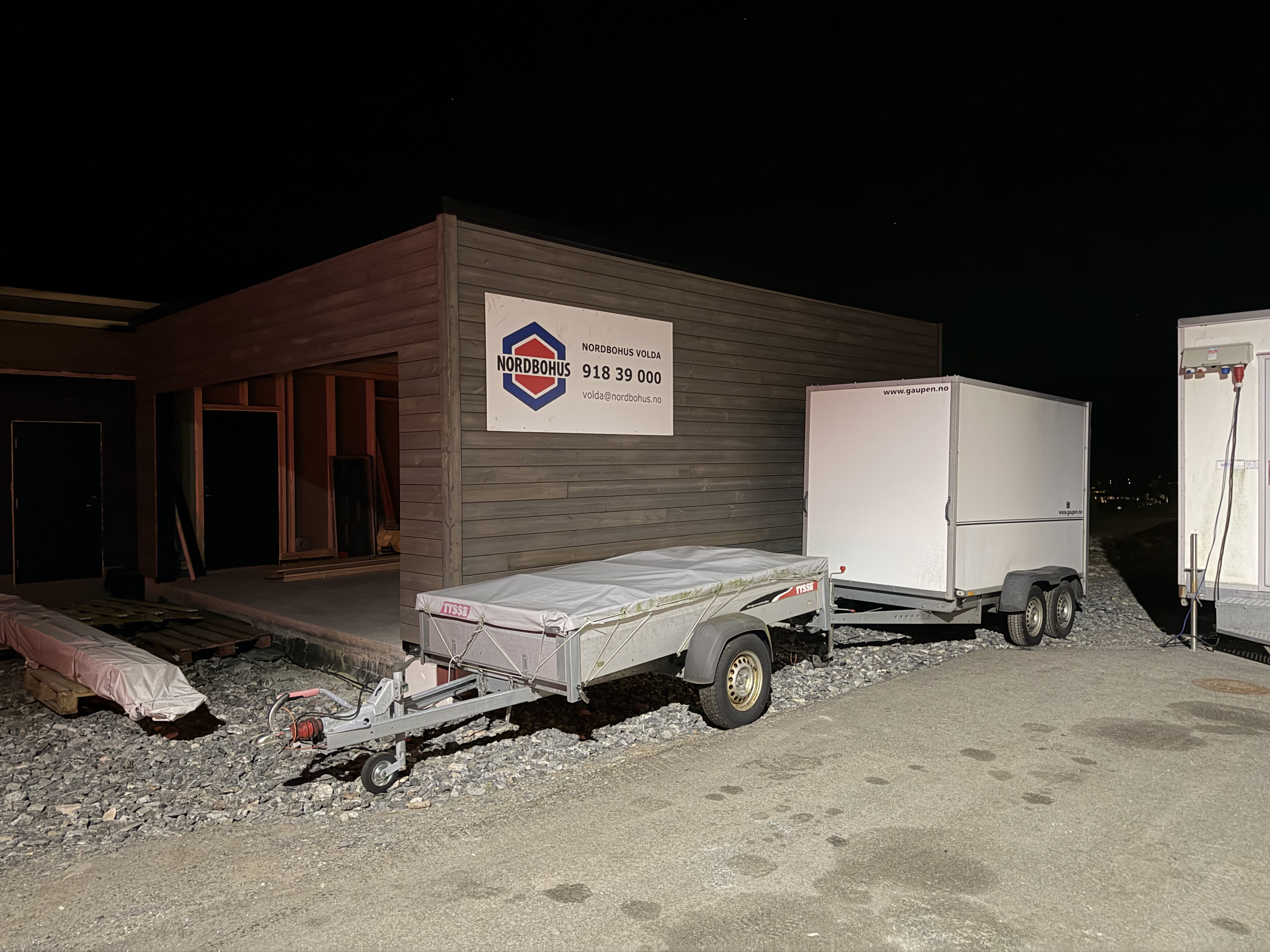 Tysse 1300 kg varehengar