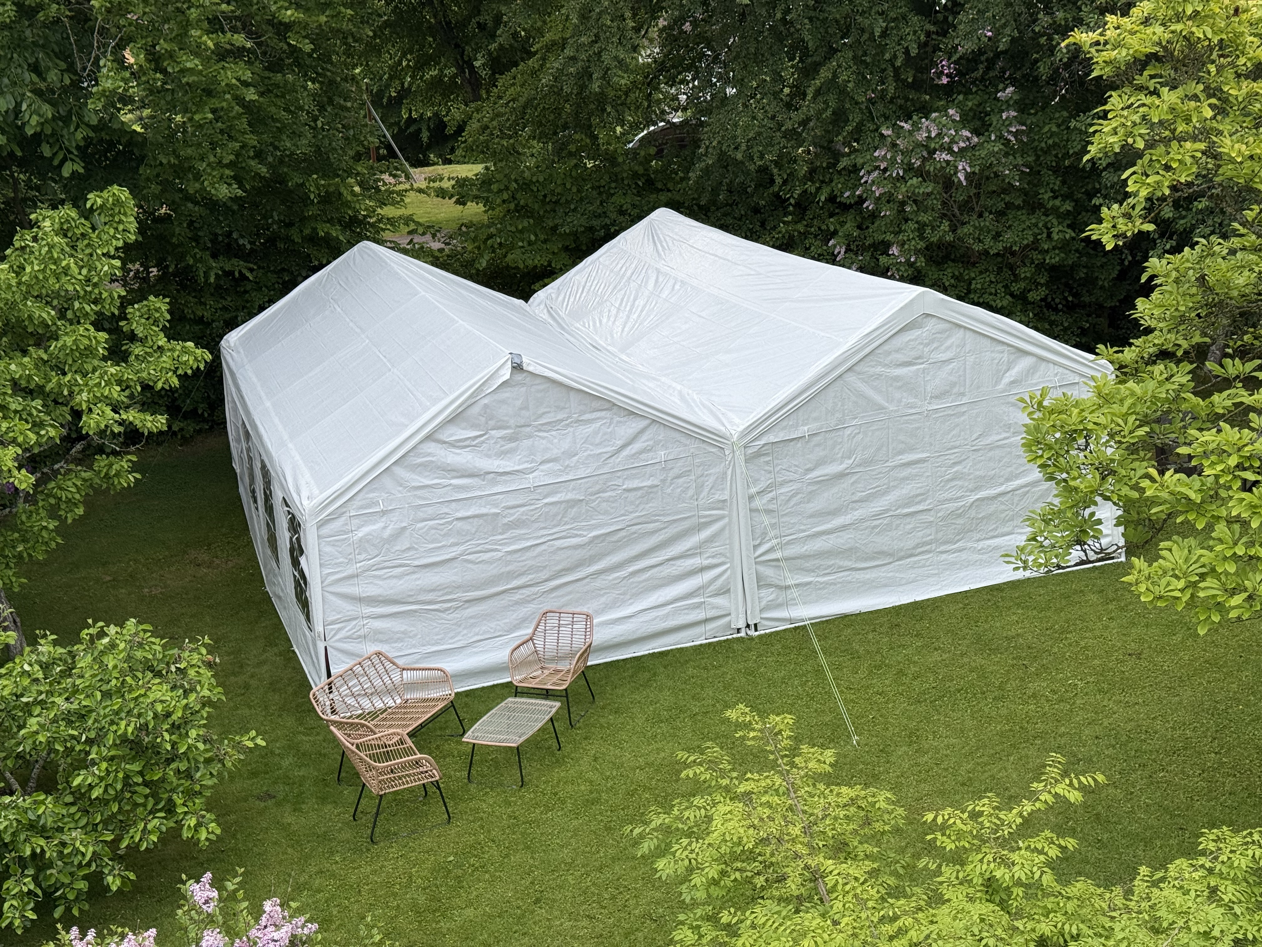 Partytält 2 st 4x8
