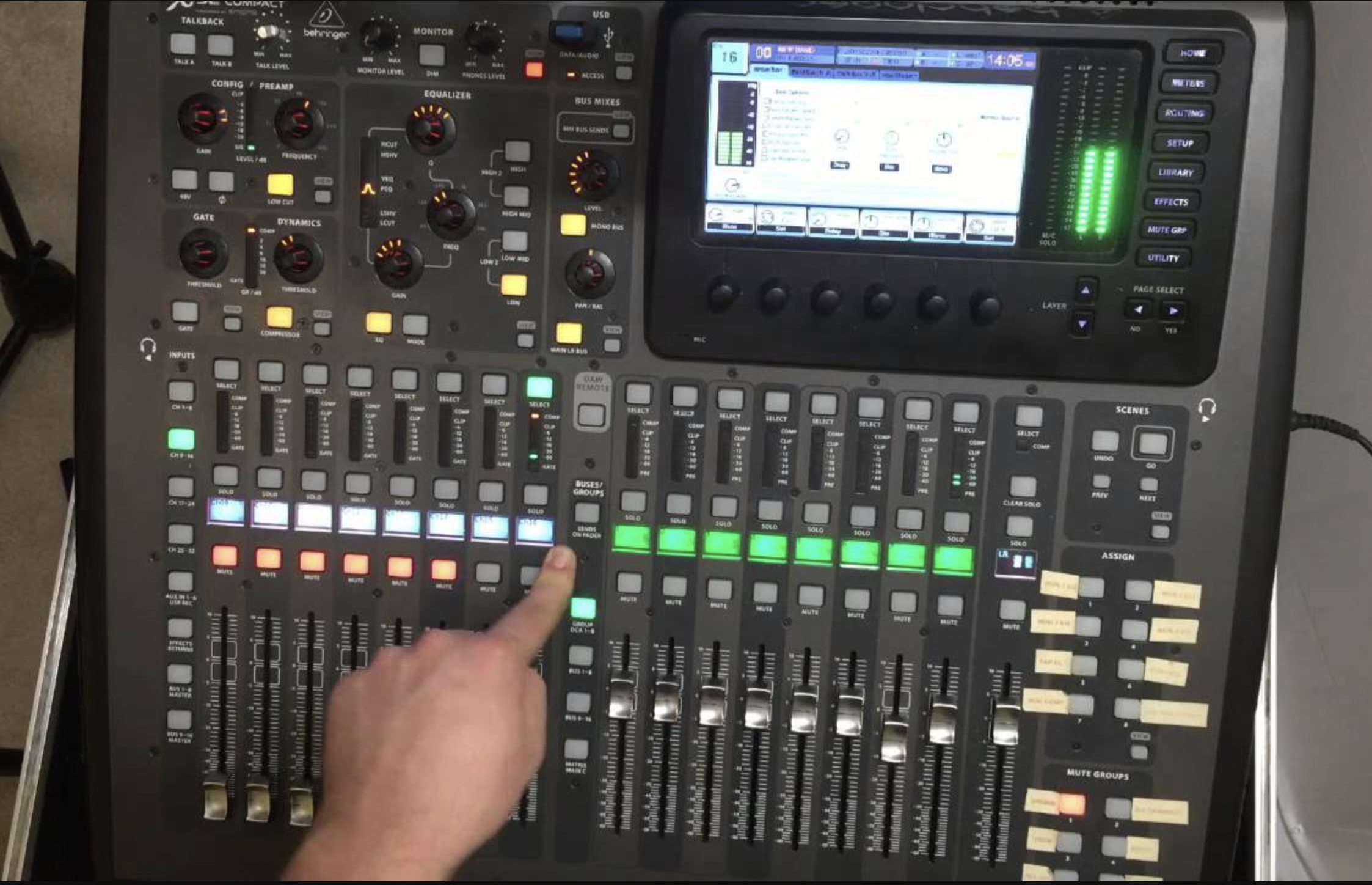 Behringer x32 compact audio mixer + optional digital stage box