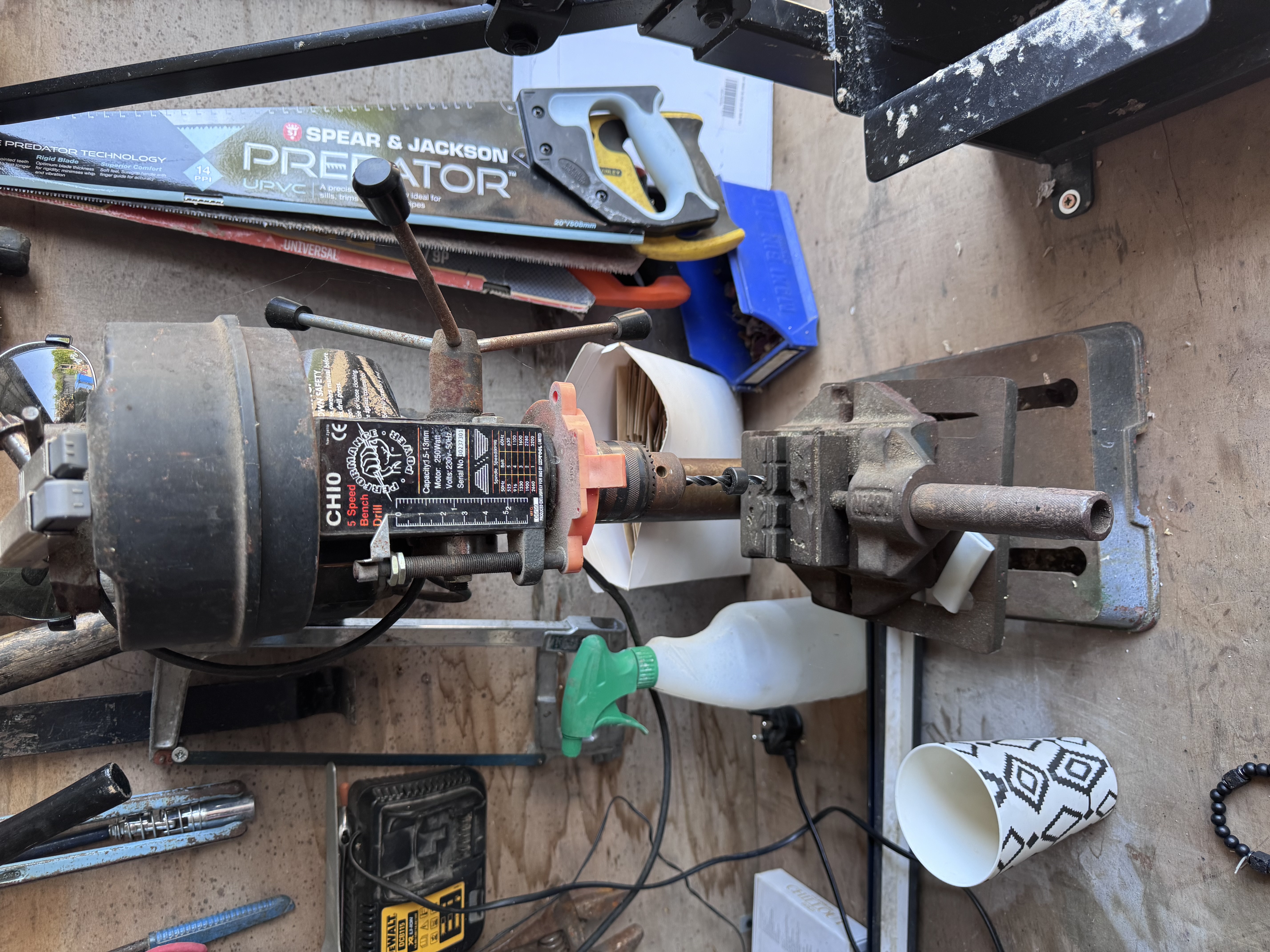 Pillar drill 