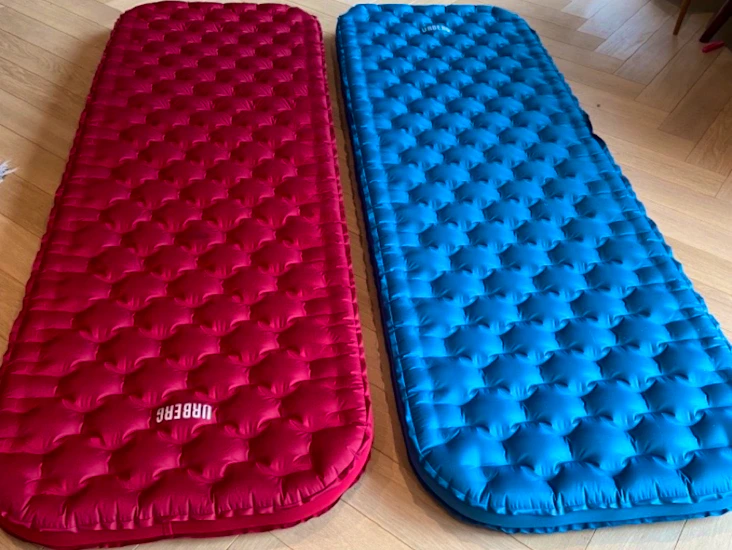 Oppblåsbare liggeunderlag