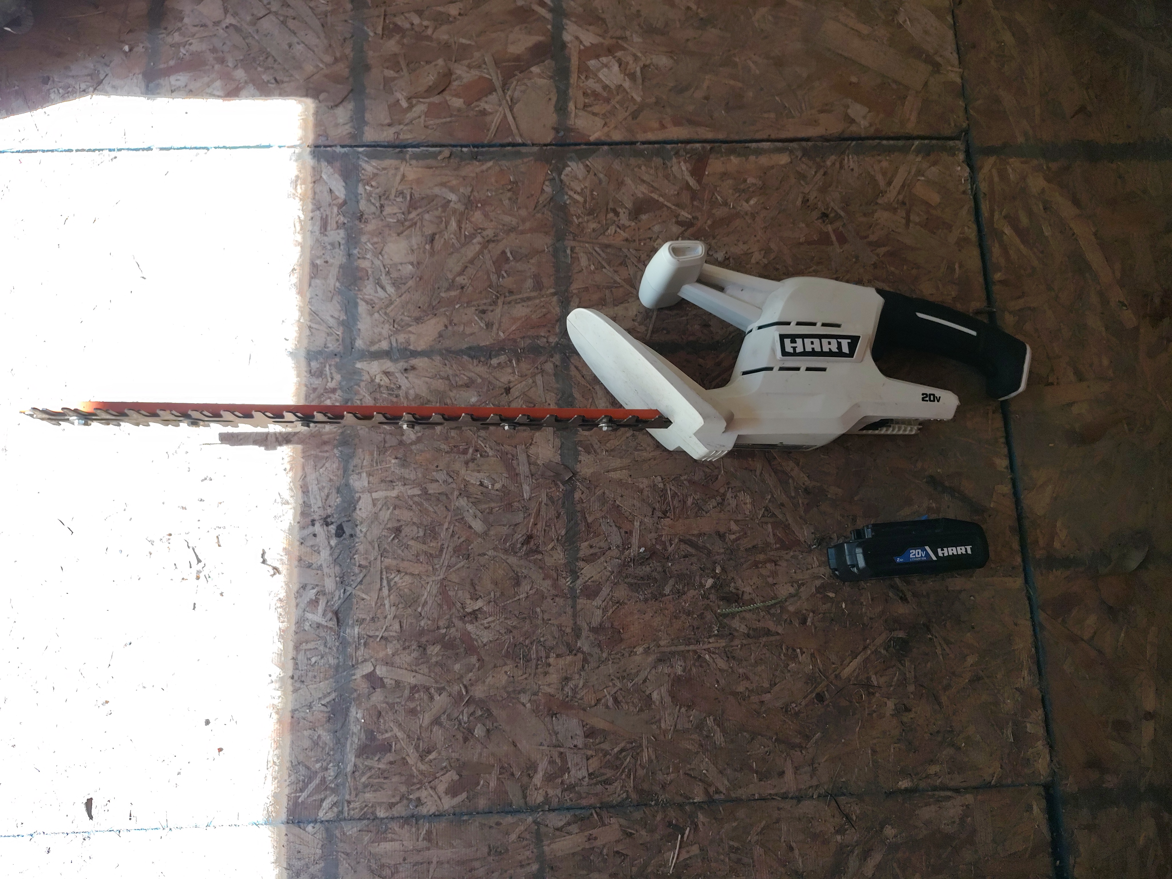 Hedge trimmer
