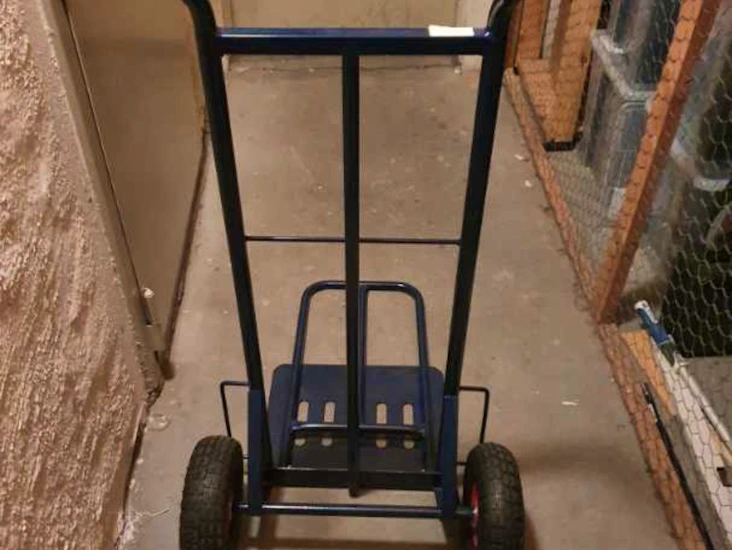 Magasinkärra från biltema