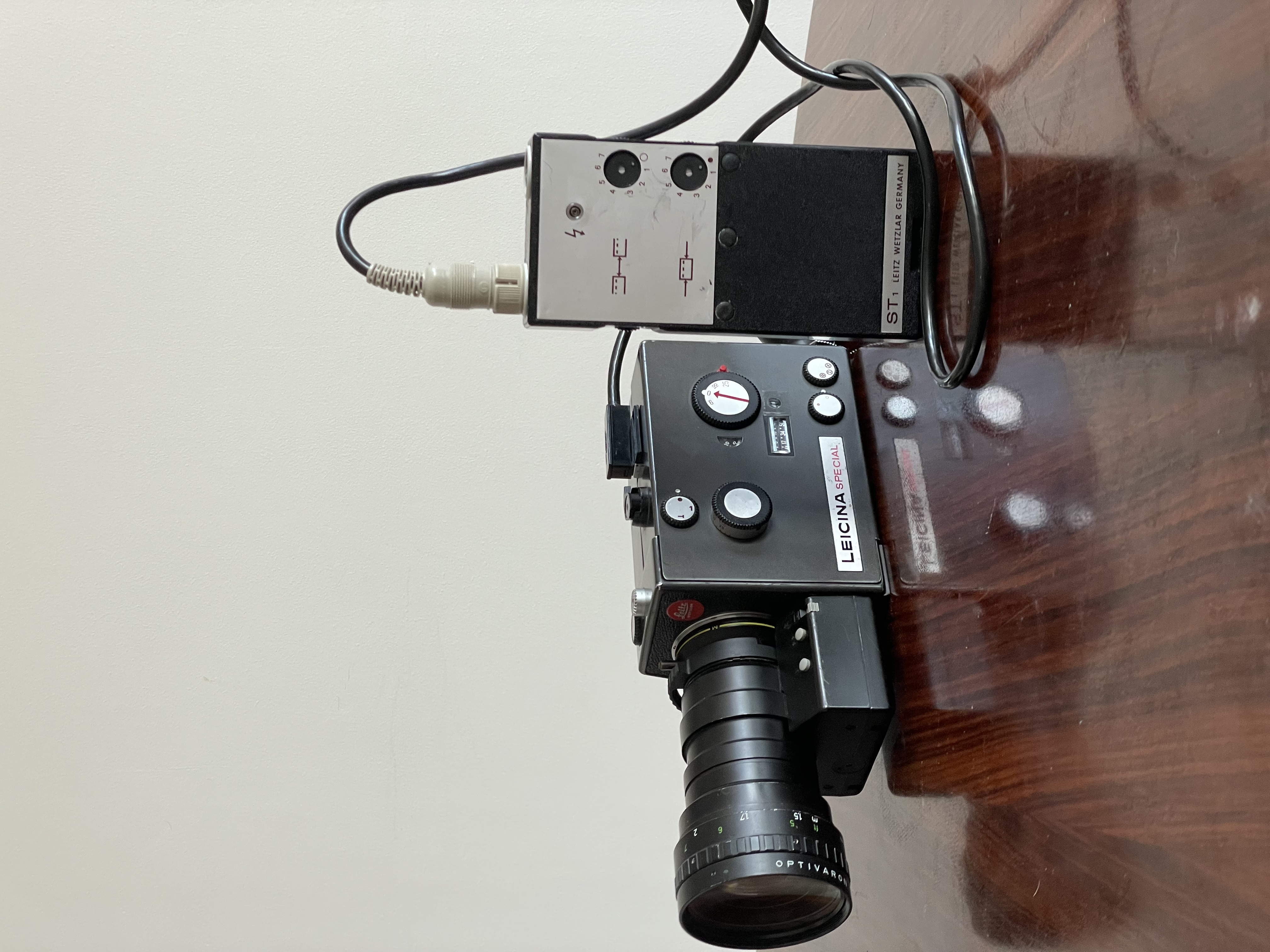 Leicina special super 8 camera