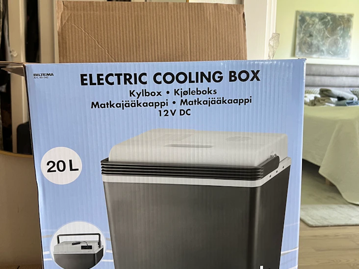 Eldriven kylväska 20l