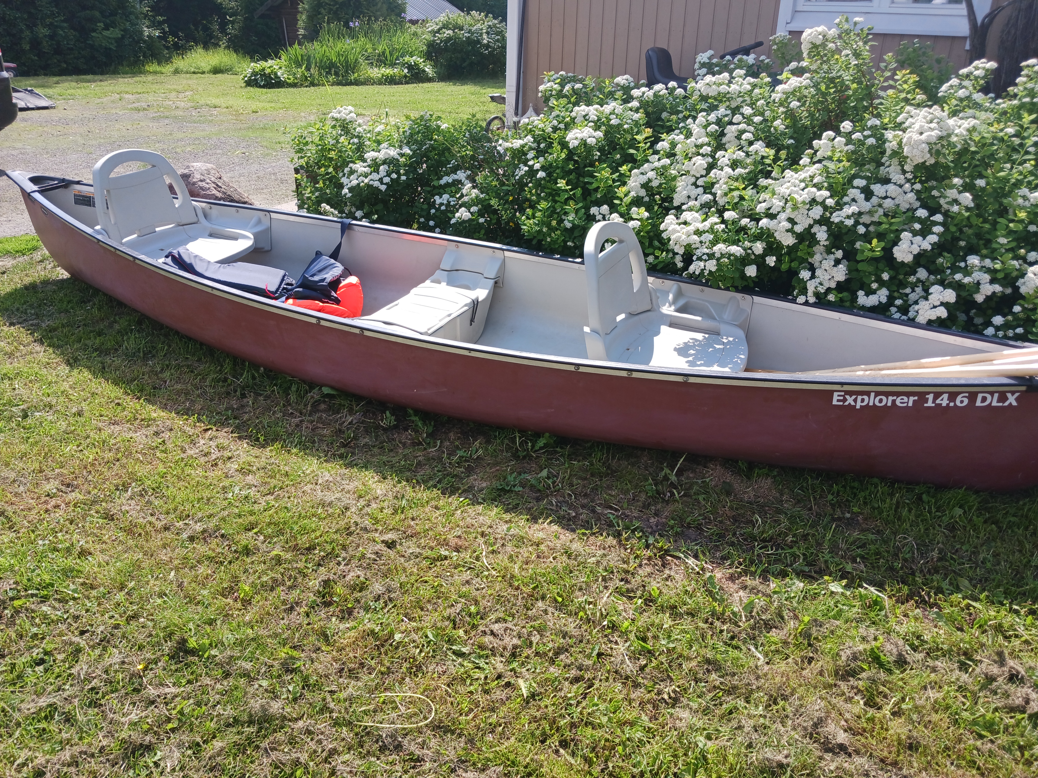 Kanootti + kuljetusvälineet