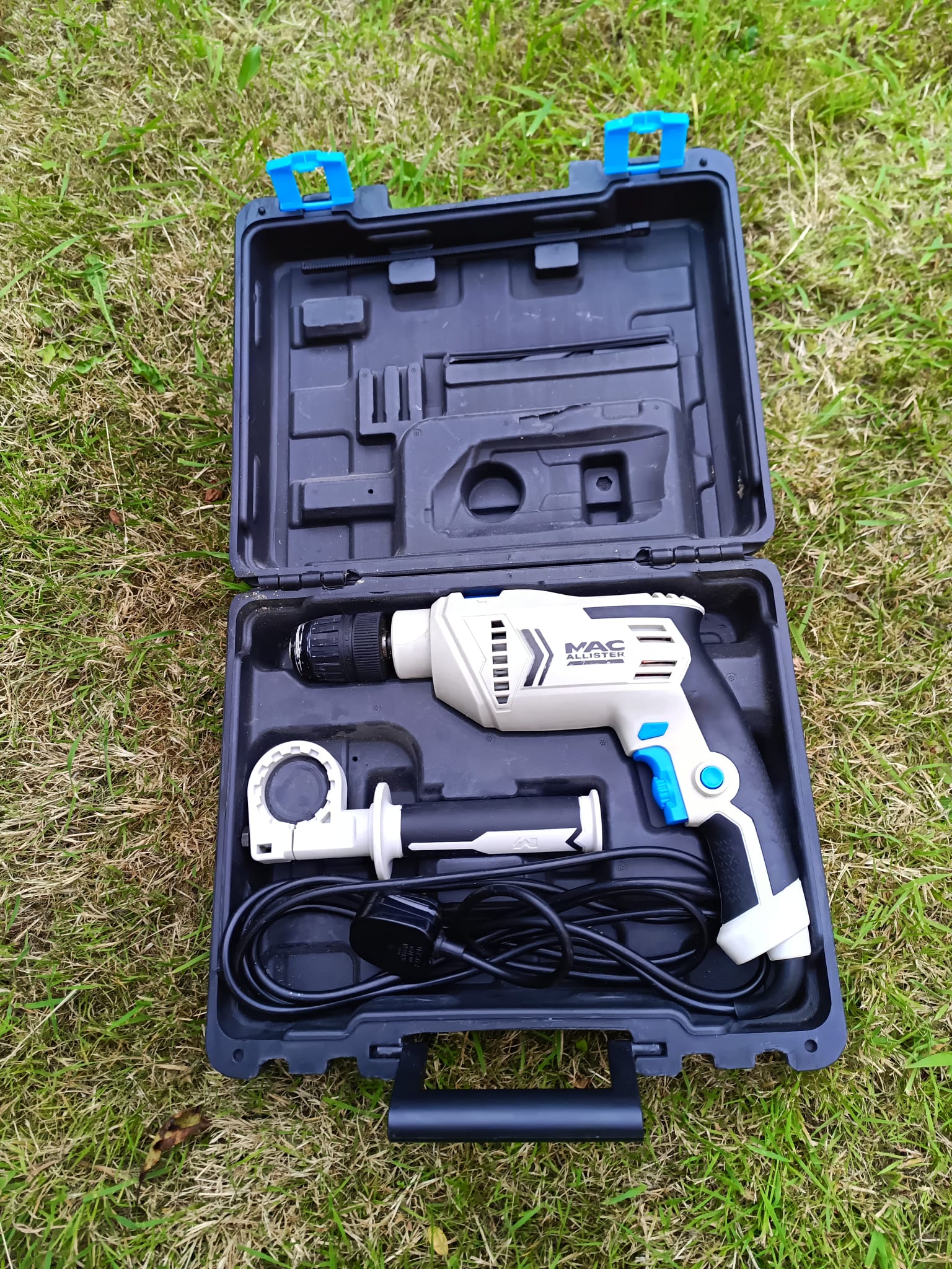 Mac allister corded impact / hammer drill with carry case