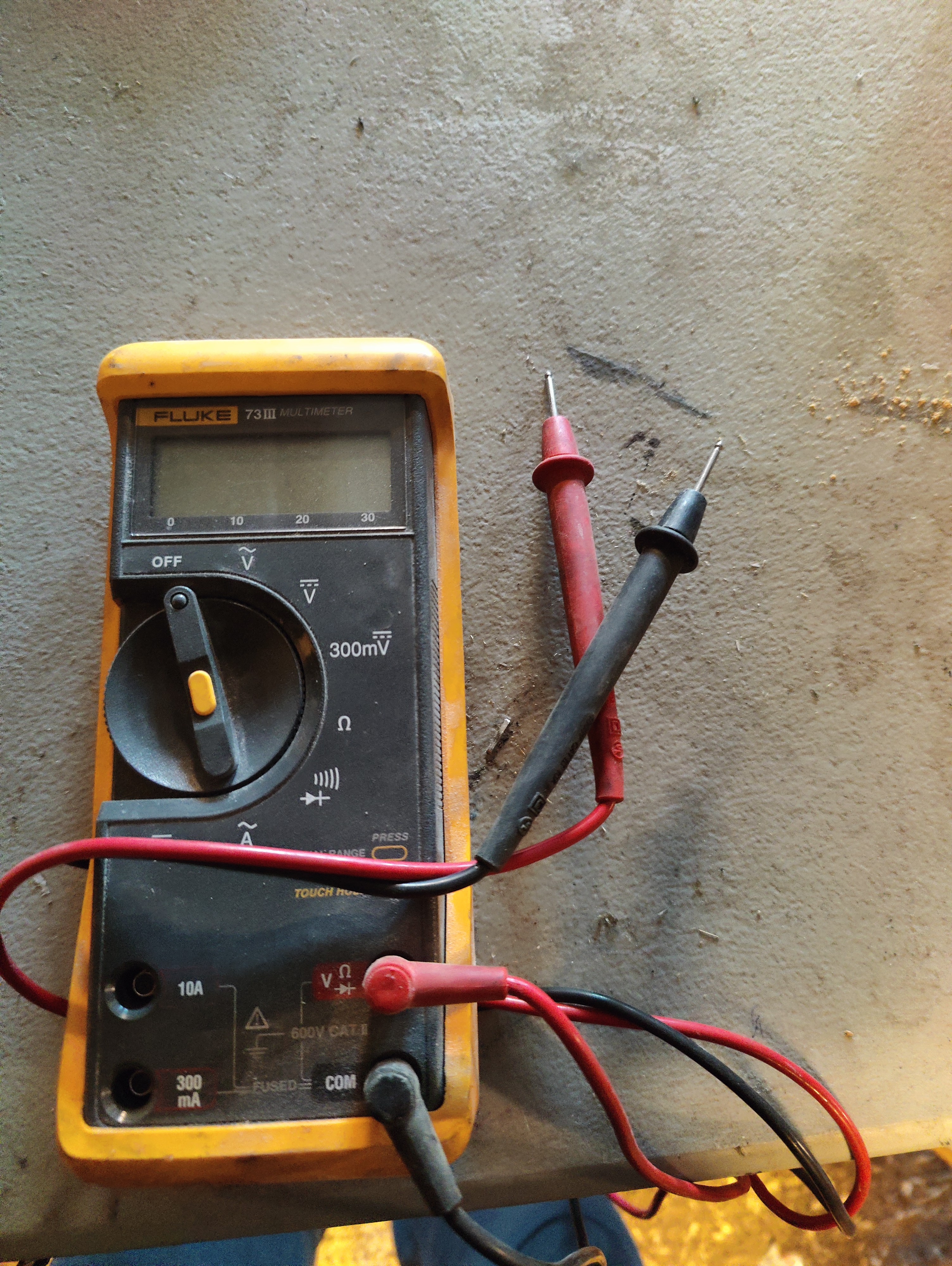 Fluke 73lll multimeter see pics 2 & 3 for more info
