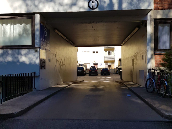 Parkeringsplass - leies ut korttid