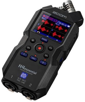Zoom h4 essential with cables