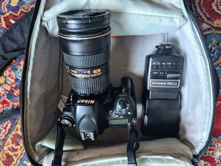 Nikon d-750 digital camera with nikkor 24-70mm lens