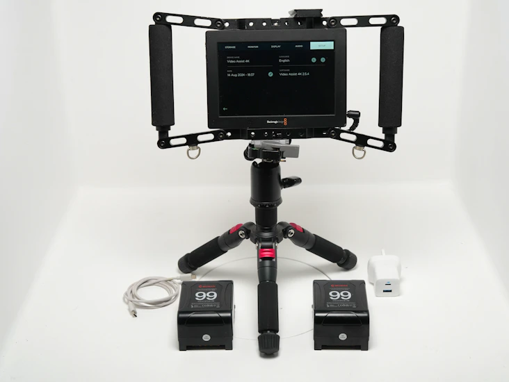Directors monitor - black magic 7" video assist