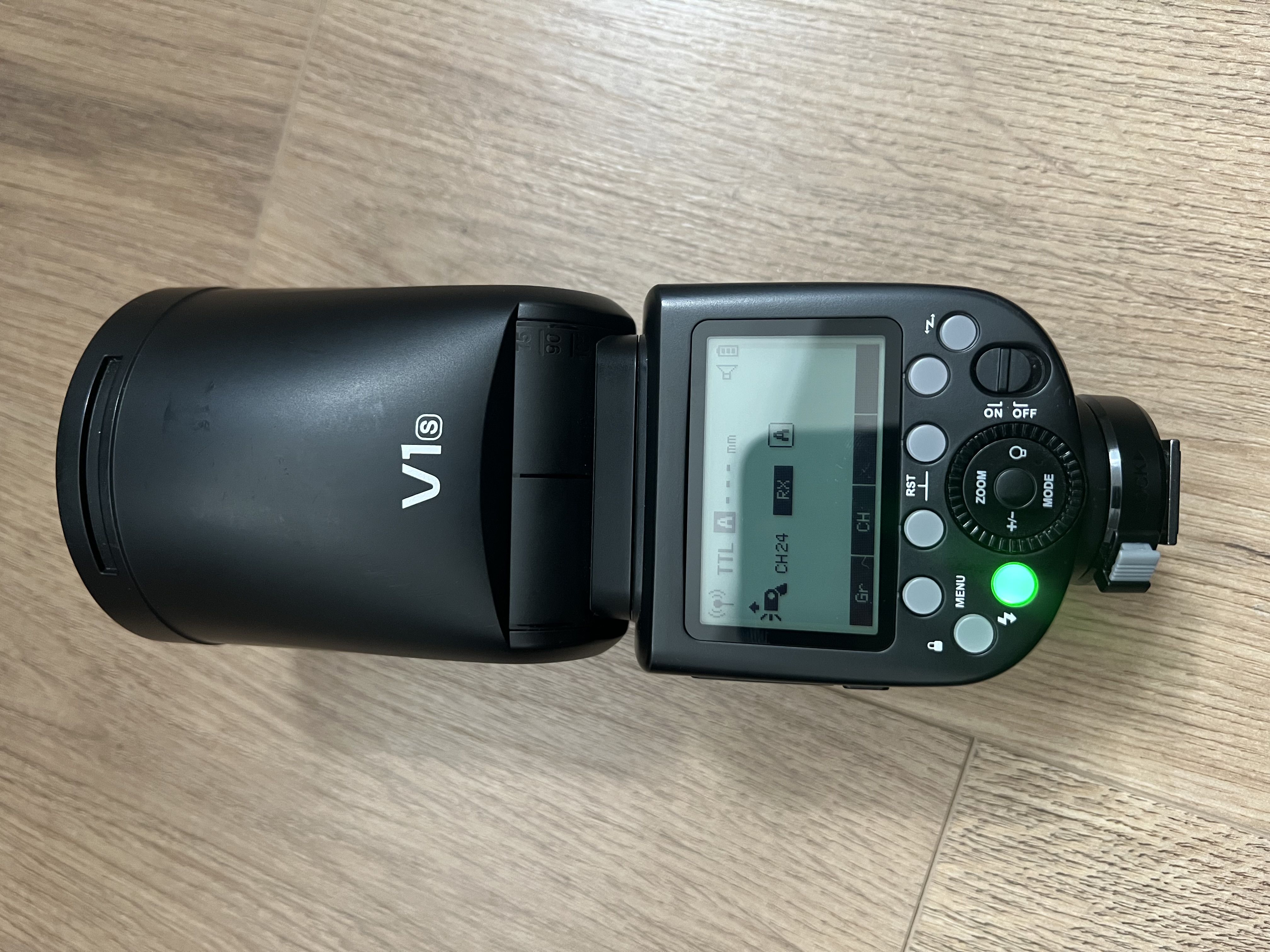 Godox v1s ttl round head speedlight flash gun for sony camera (2)