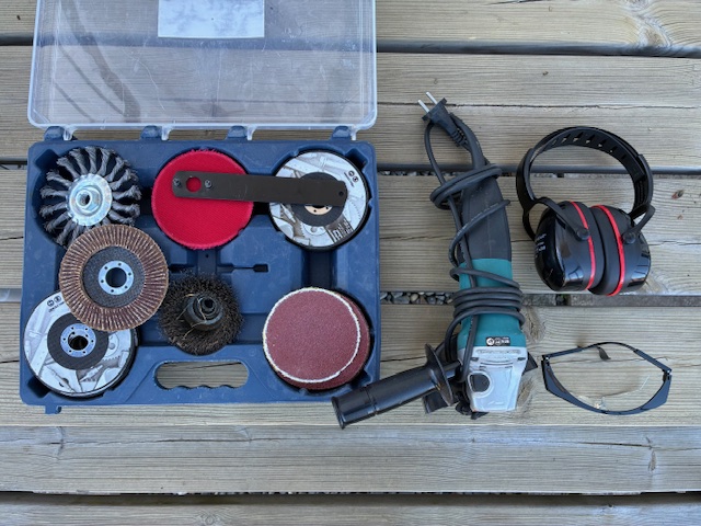 Makita vinkelslip (nätansluten) – komplett kit