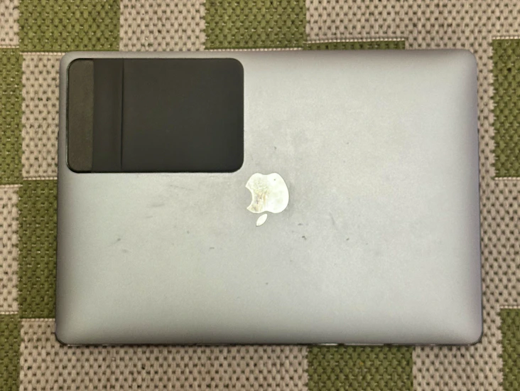 Macbook pro m2