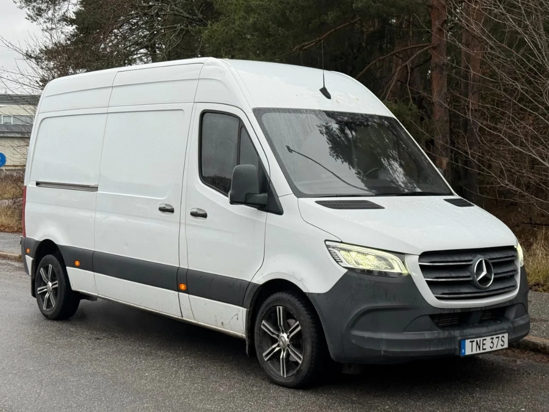 Mercedes sprinter skåbil