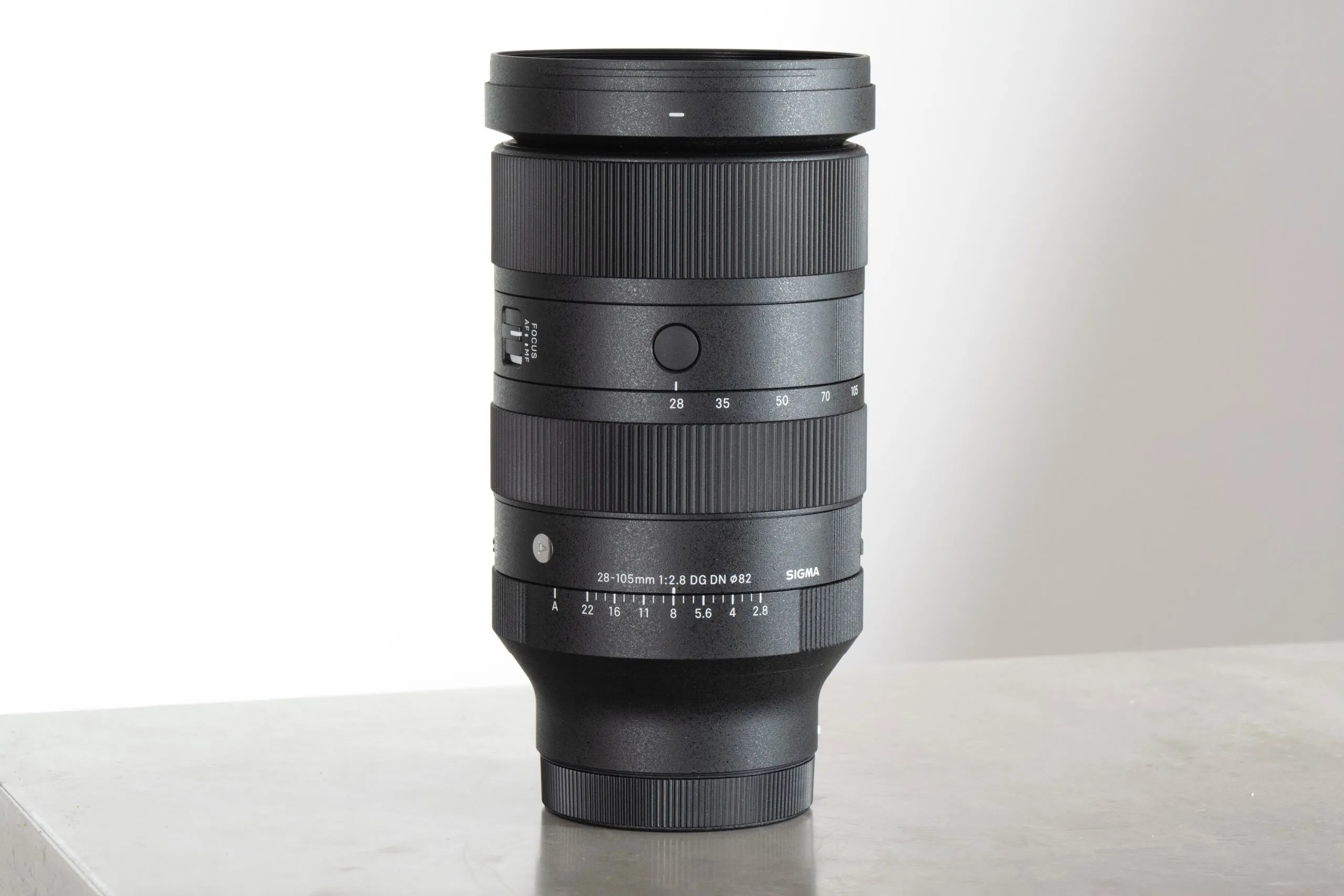 Sigma 28-105mm f2.8 dg dn art lens sony e-mount