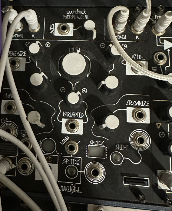 Make noise - morphagene - eurorack synthesiser module - tape sampler and microsound machine