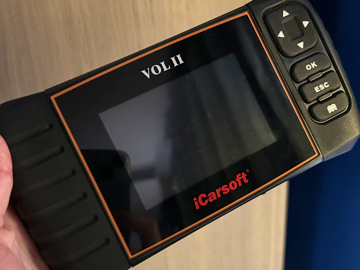 Felkodsläsare saab och volvo - icarsoft vol ii