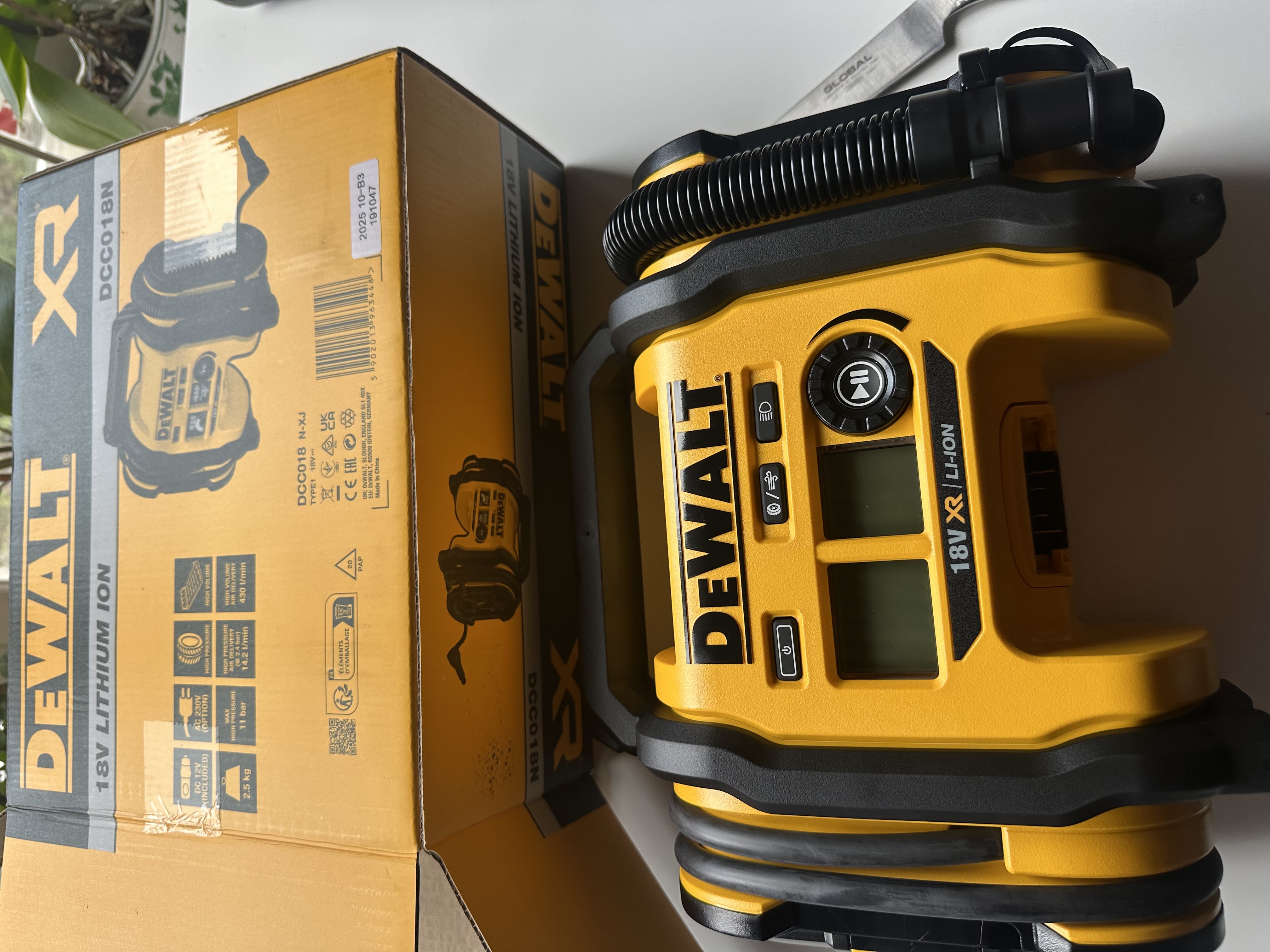 Mobil kompressor med batteri