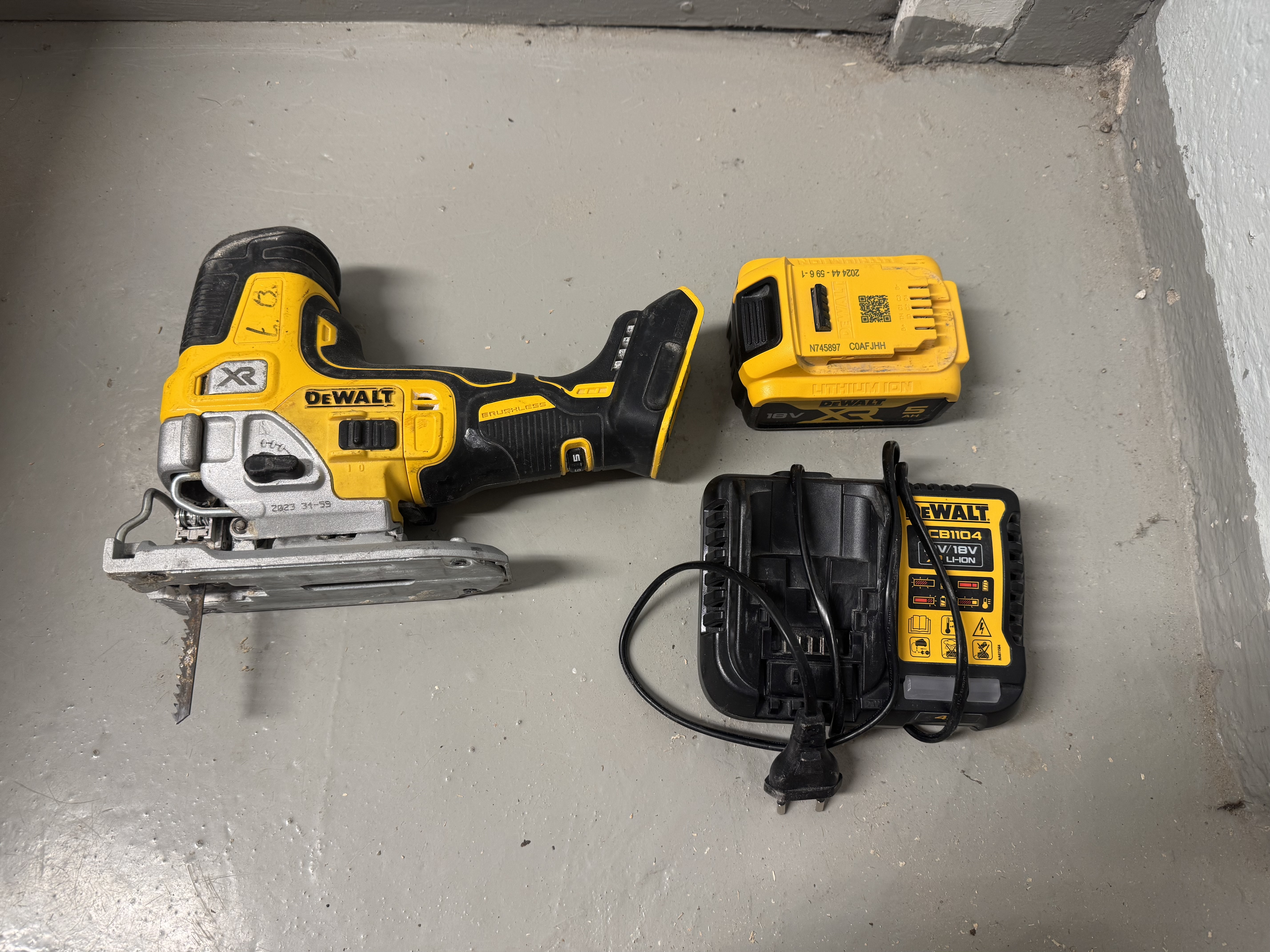 Dewalt batteridriven sticksåg 