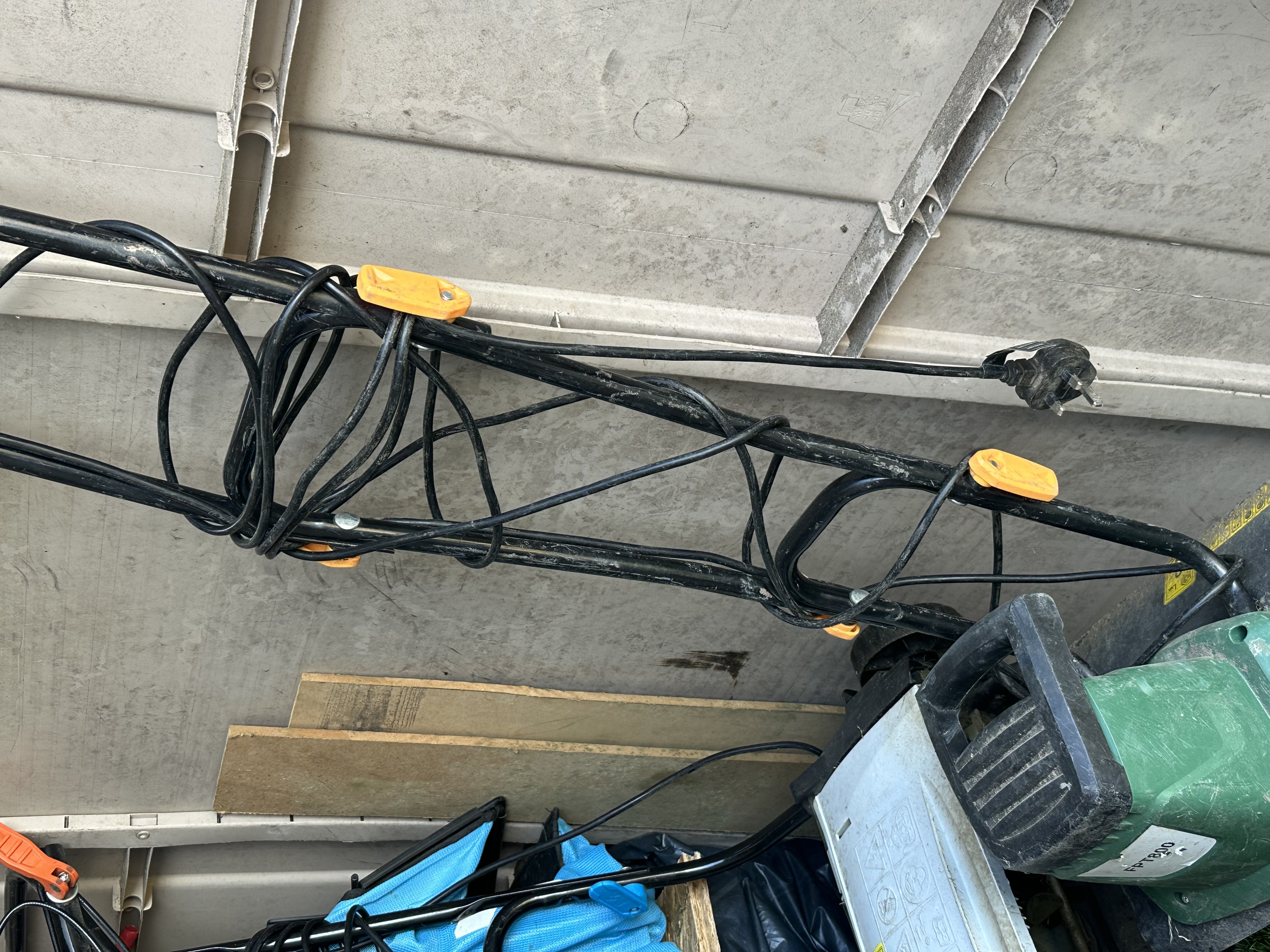 Tiler/soil cultivator/rotivator