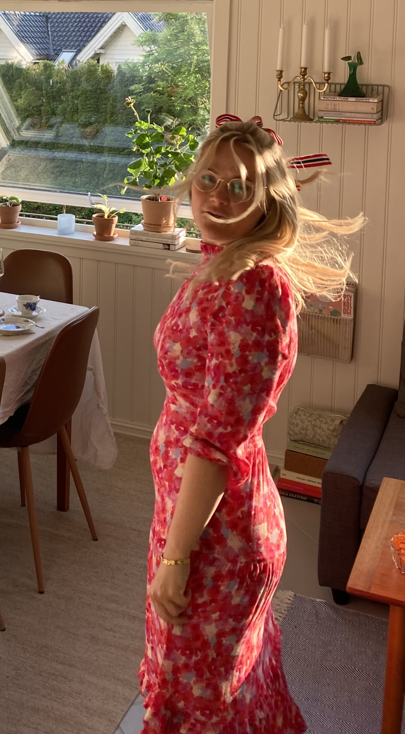 Nydelig blomstret kjole 