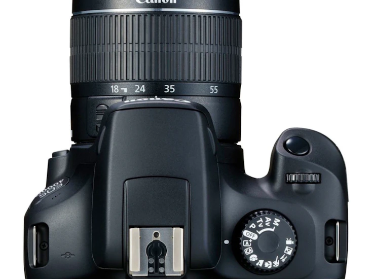 Canon eos 4000d med 55-200mm objektiv