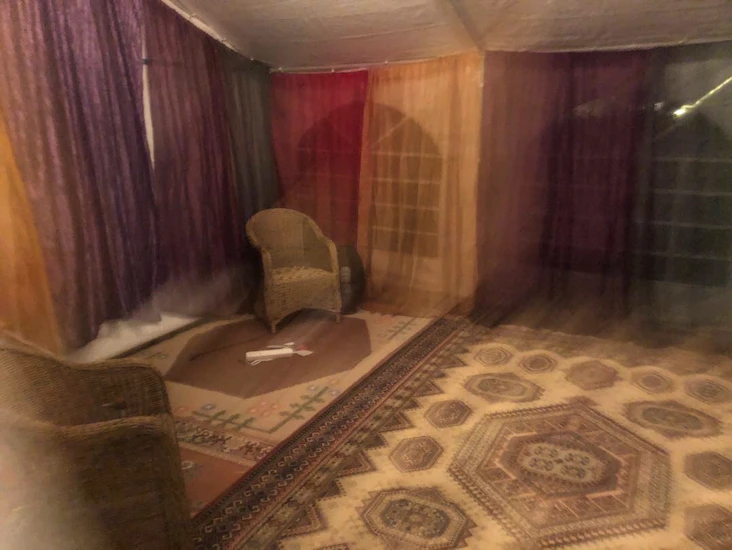 Tyger/gardiner för att dekorera festlokalen