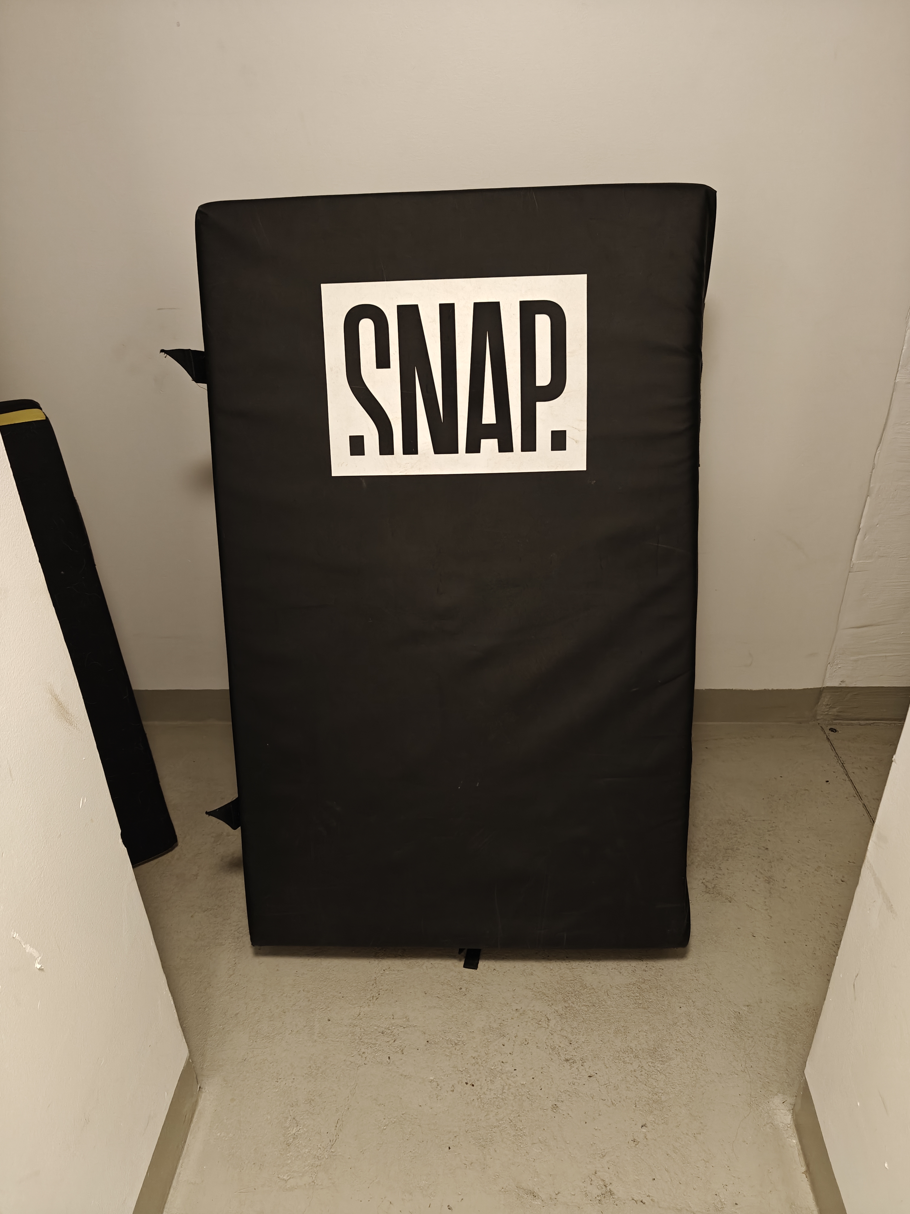 Snap grand rebound
