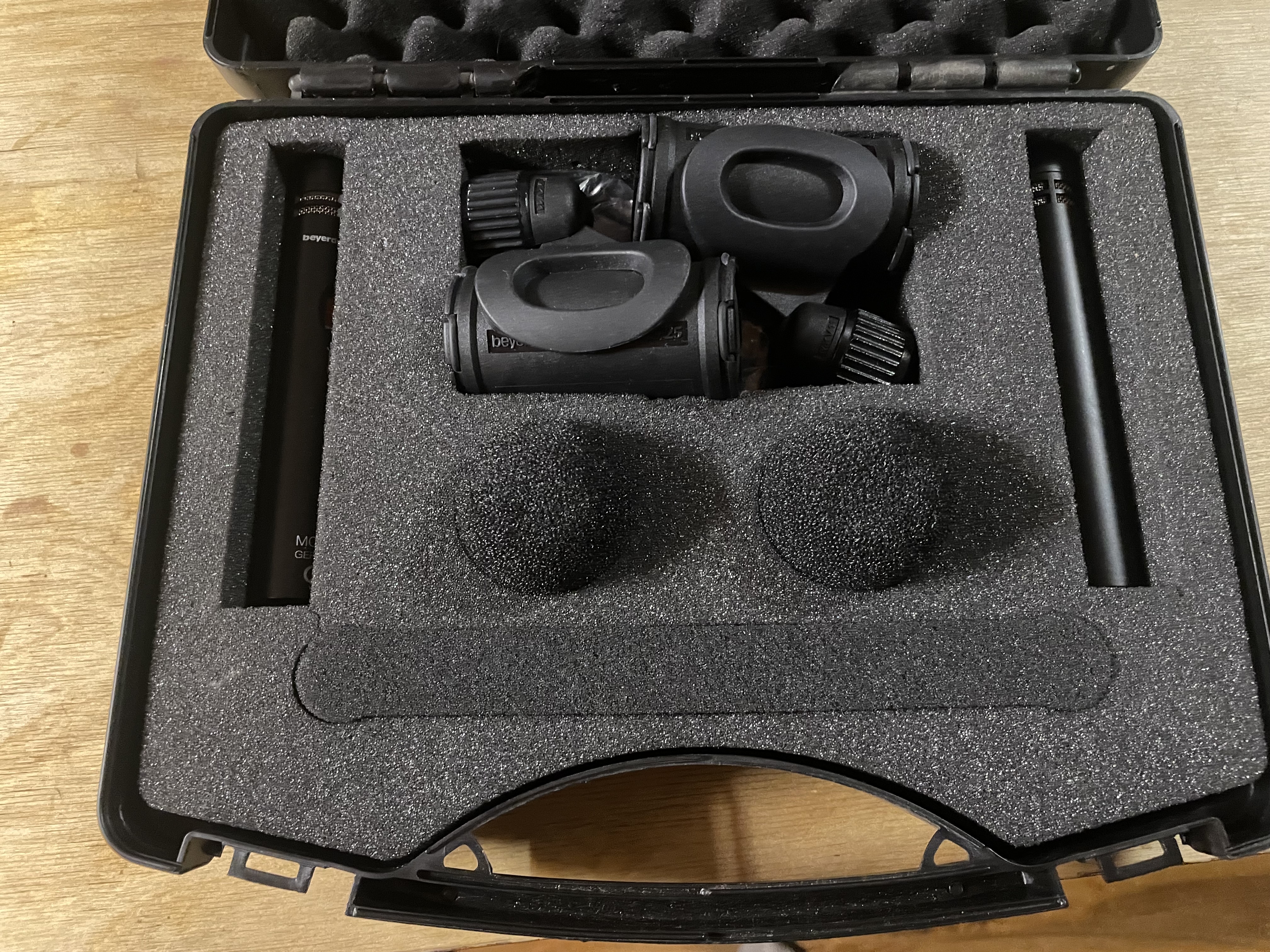 Beyerdynamic mc-930 matched pair