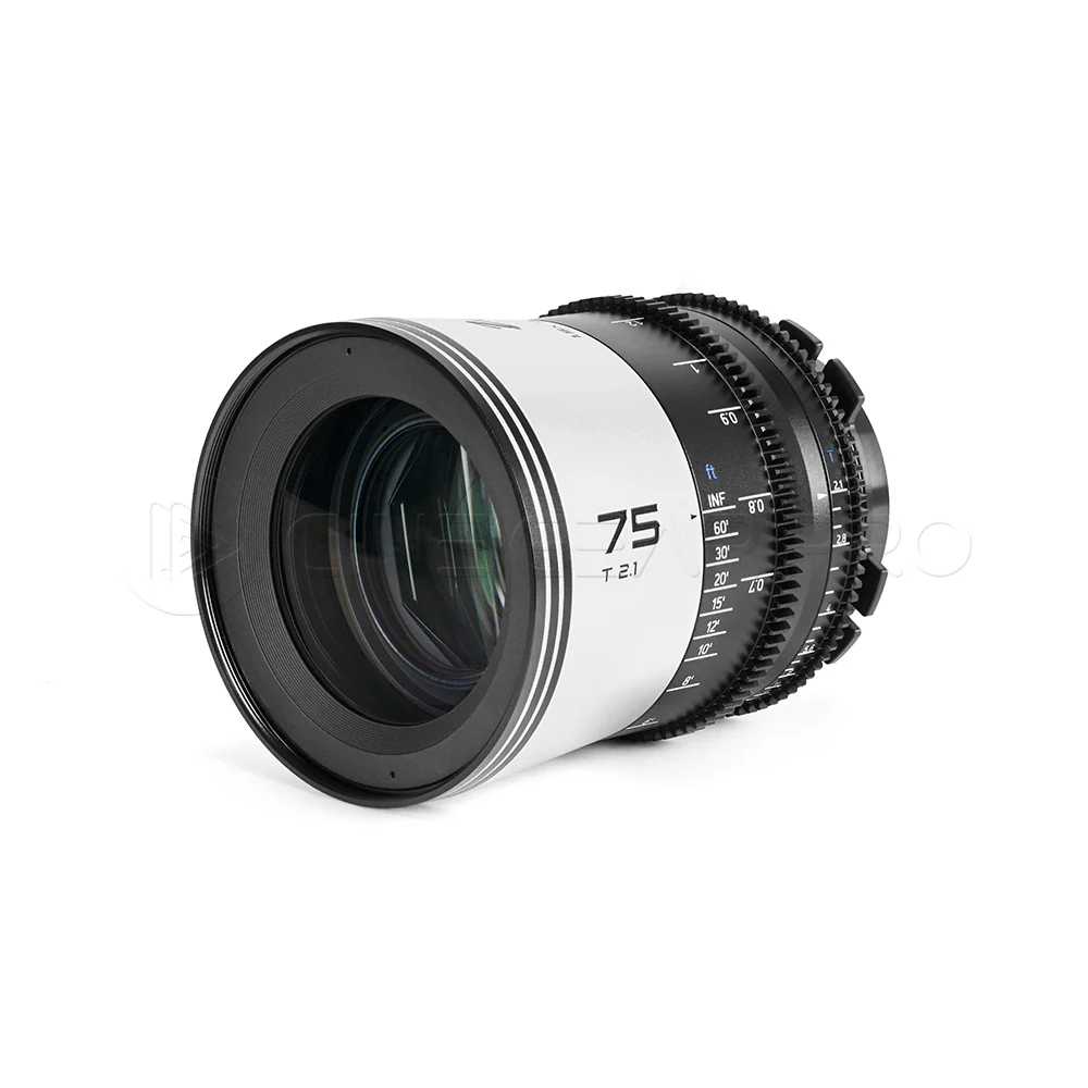 Blazar viper 1.5x 75mm t2.1 full frame anamorphic lens