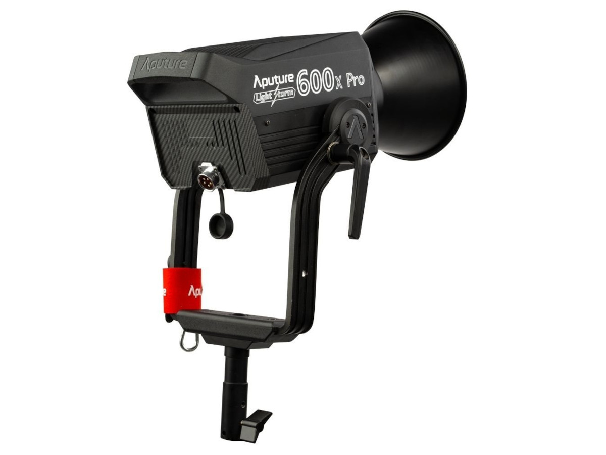 Aputure 600x pro