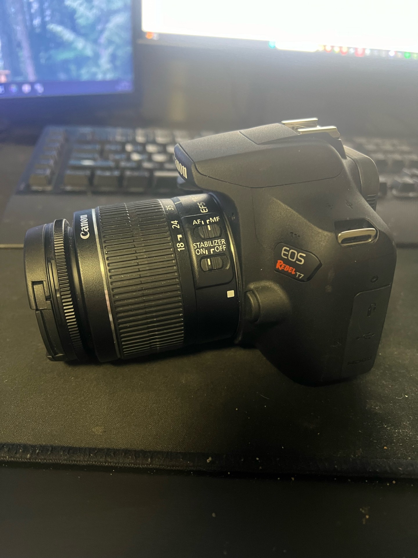 Canon eos rebel t7 dslr camera with 18-55mm is lens kit