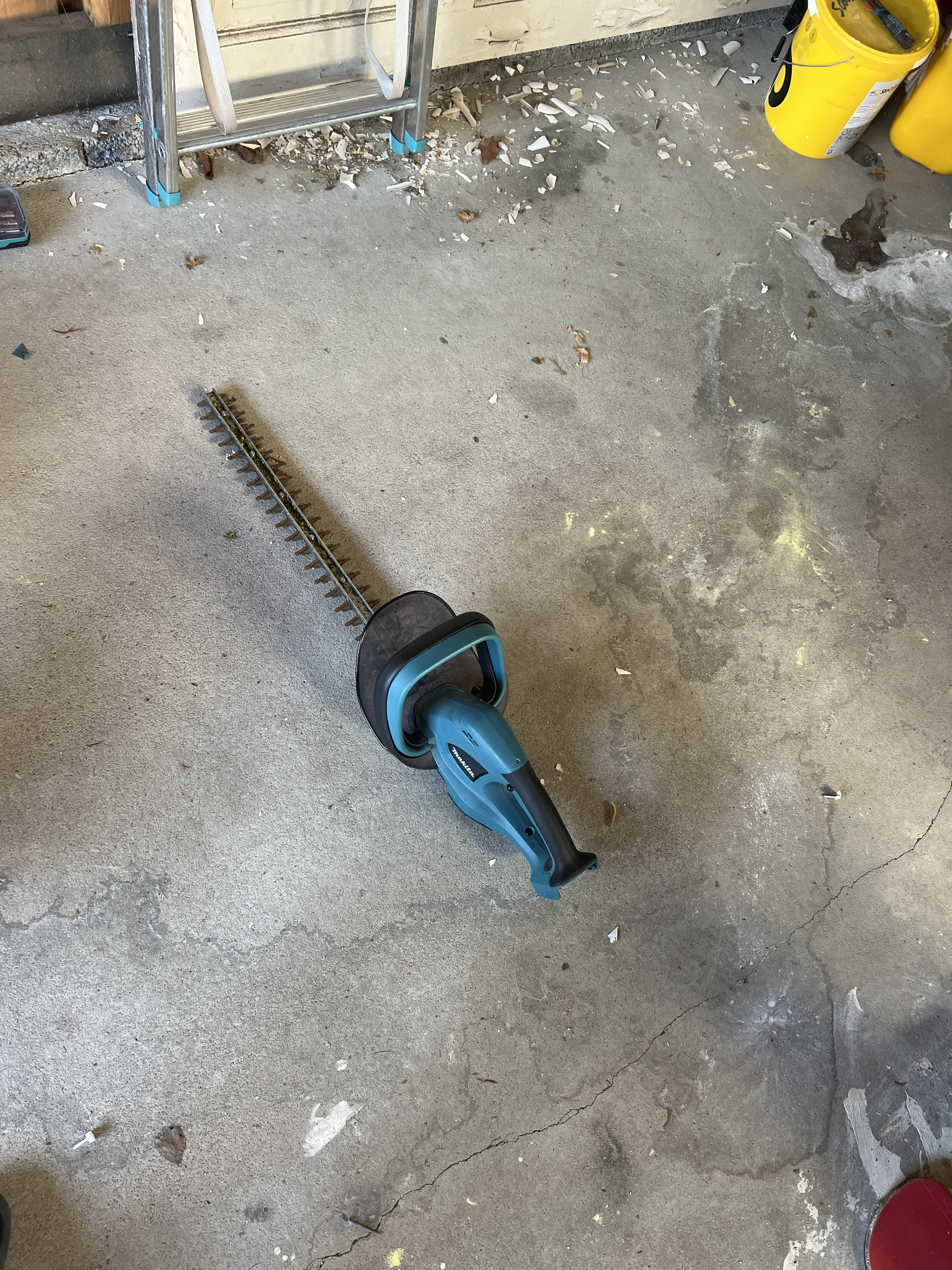 Makita hekksaks