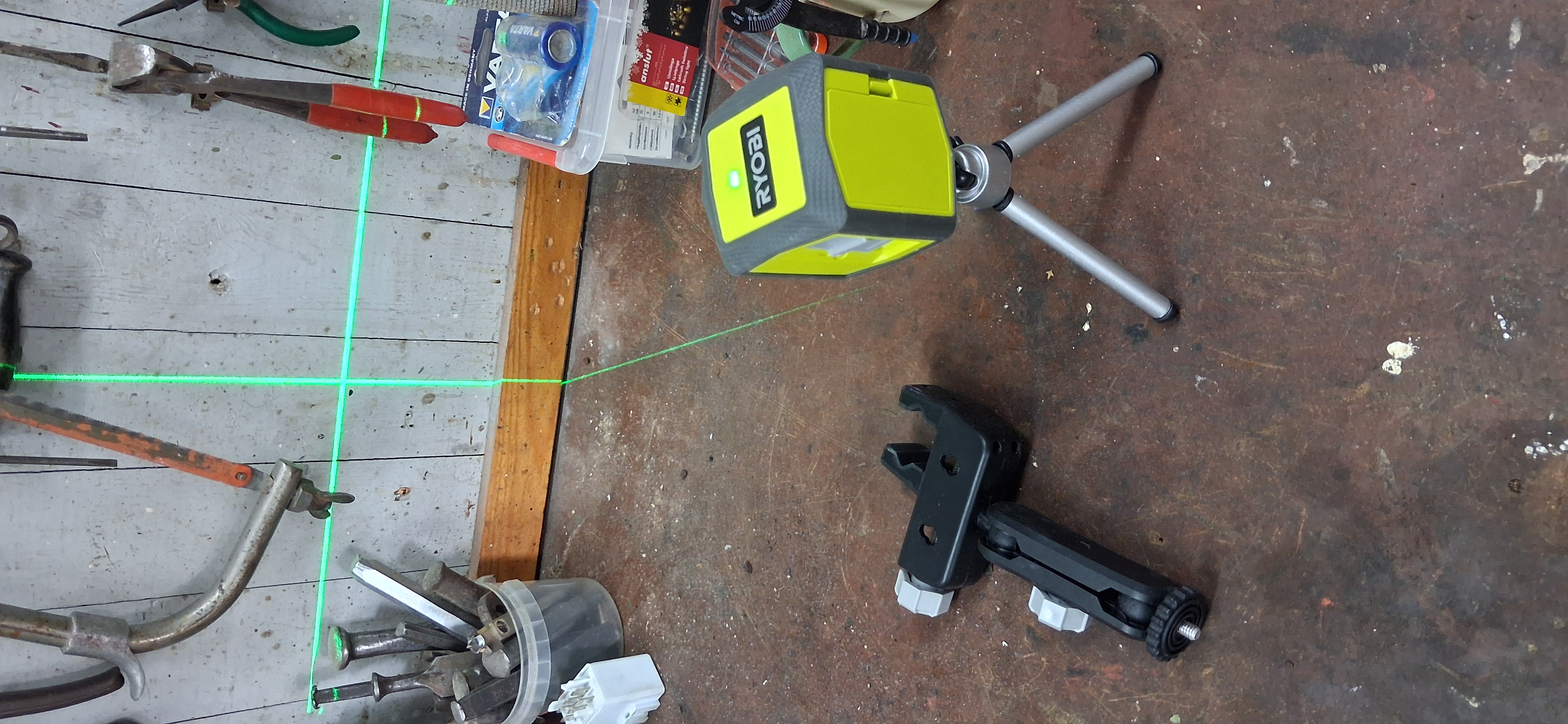 Ryobi grön krysslaser