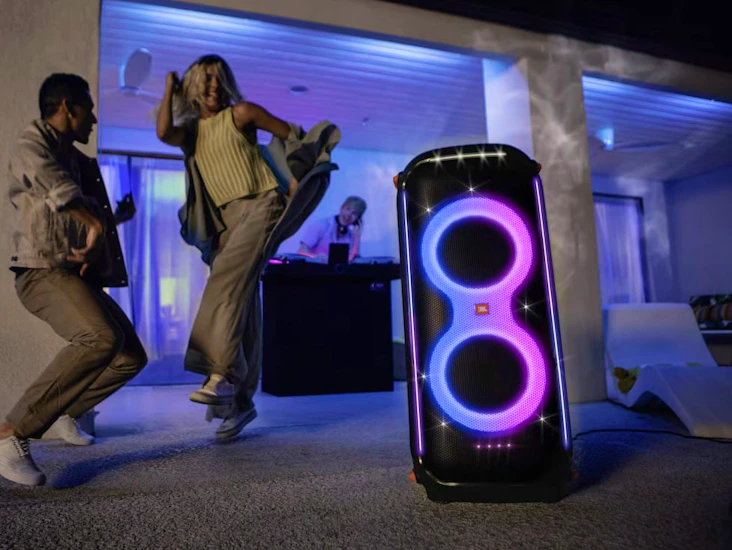 Jbl 710 partybox för hemmafester och karaoke inkl 2 st trådlösa mikrofoner