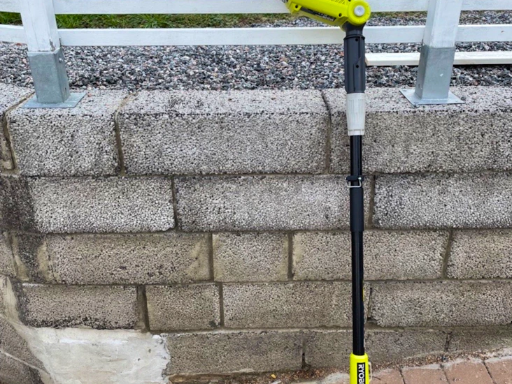 Ryobi häcksax med telescope arm