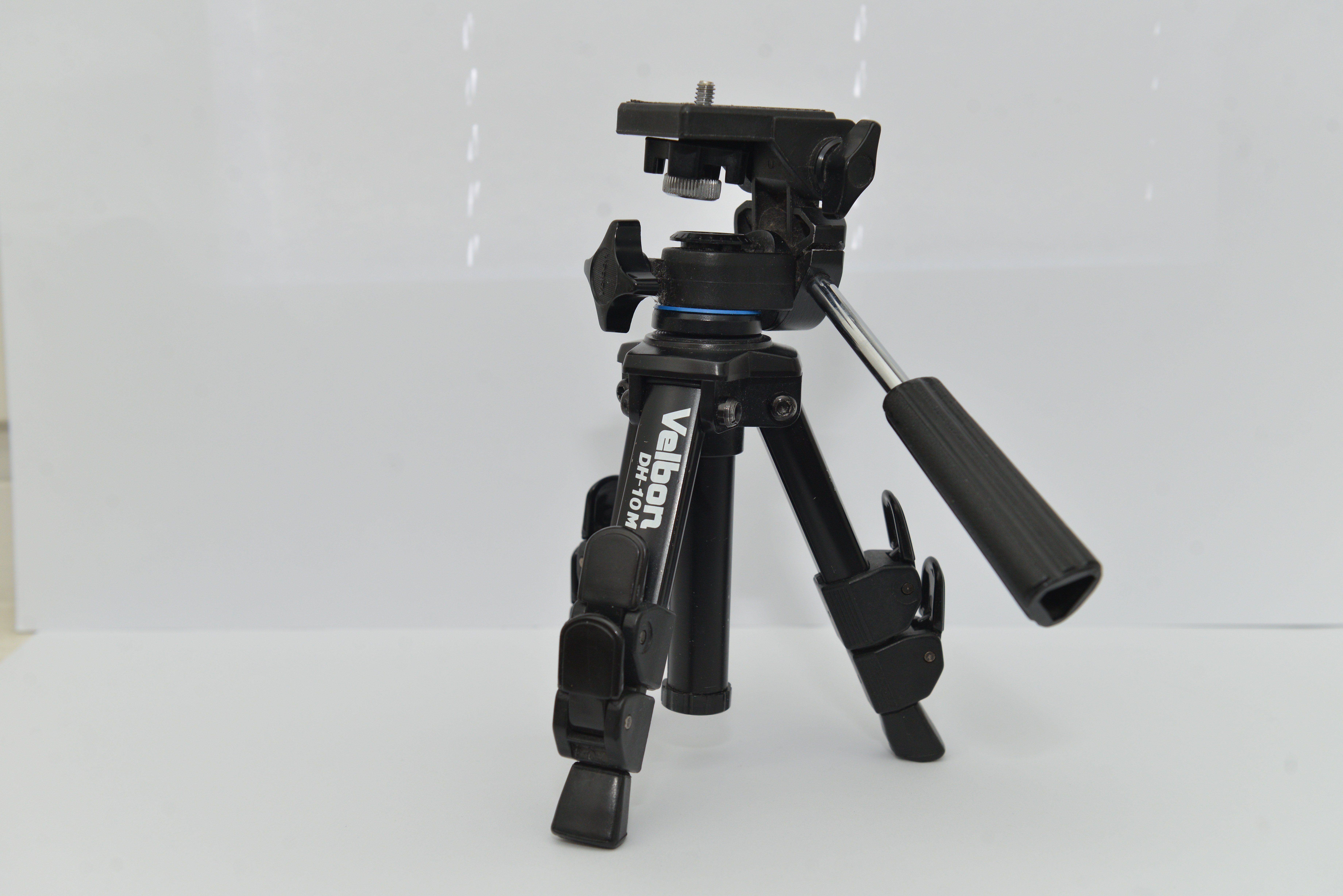 Velbon dh-10ms bordsstativ – stabil metallkonstruktion med videohuvud