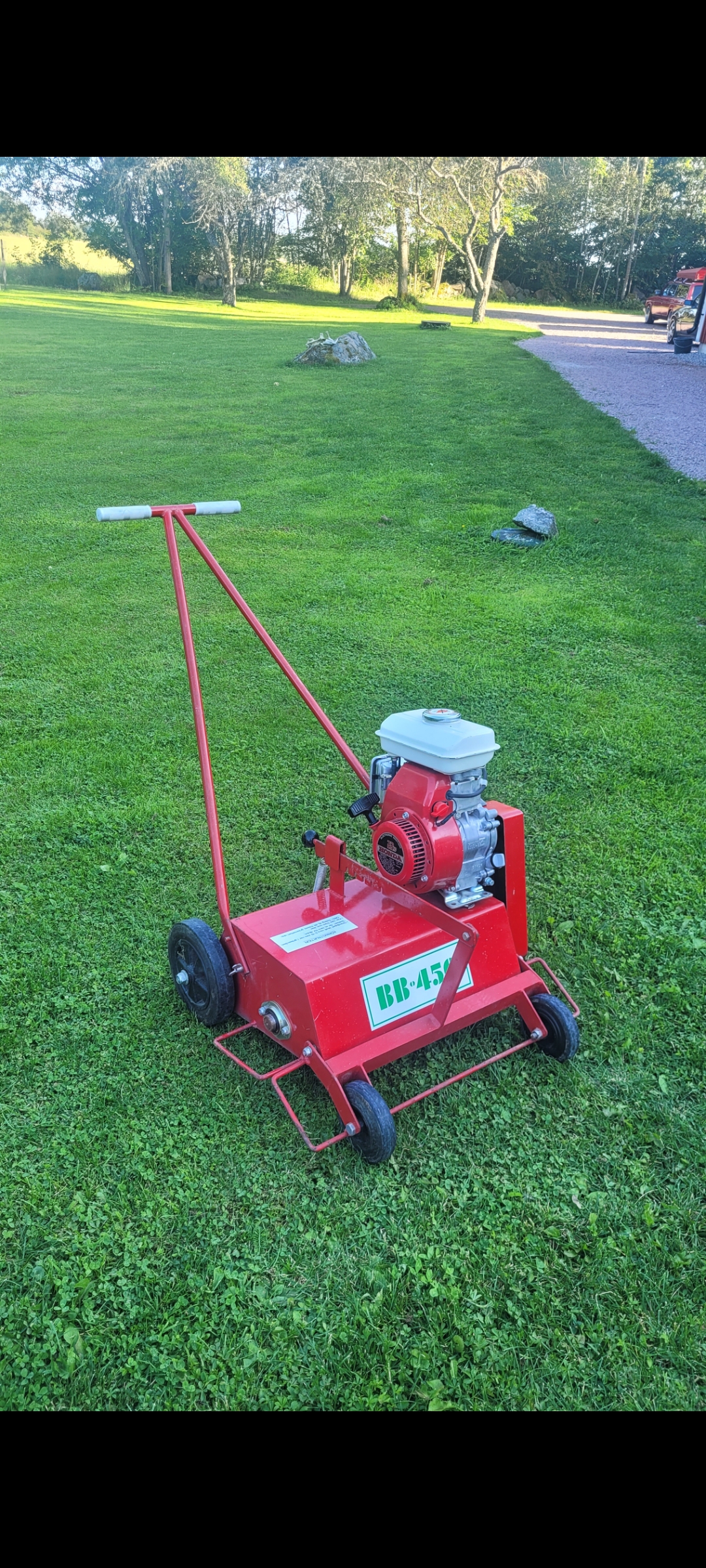 Vertikalskärare bensindriven 