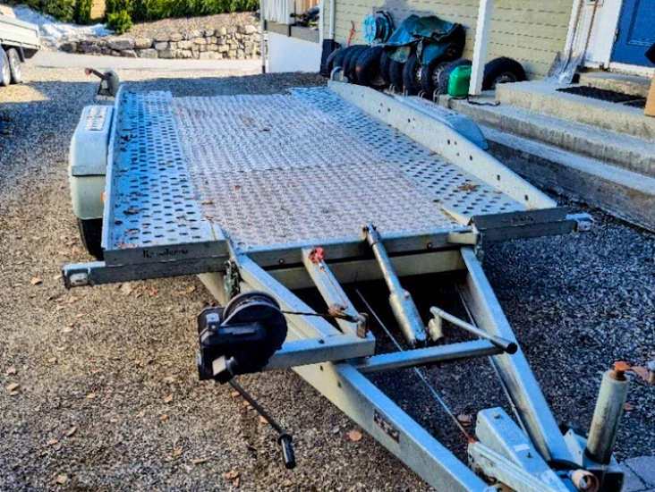 Bilfrakter, 3 tonn totalvekt