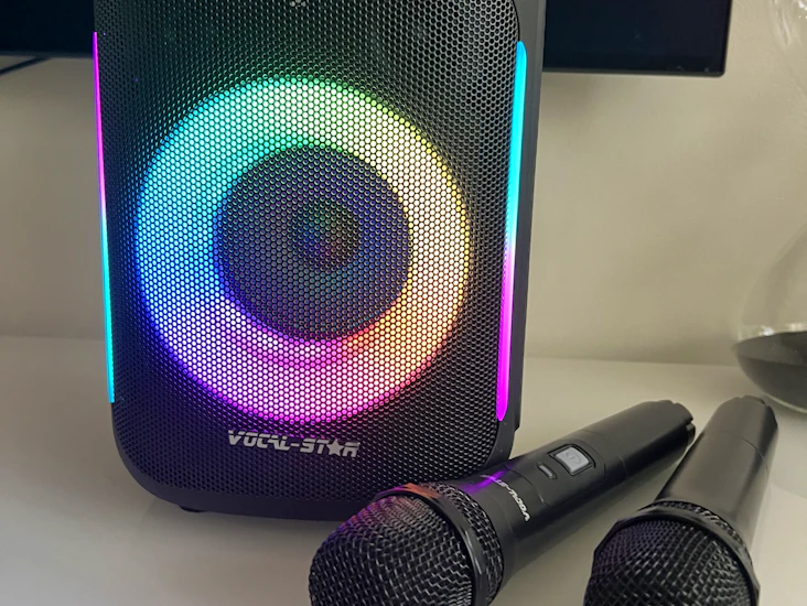 Karaoke maskin med 1 mikrofon