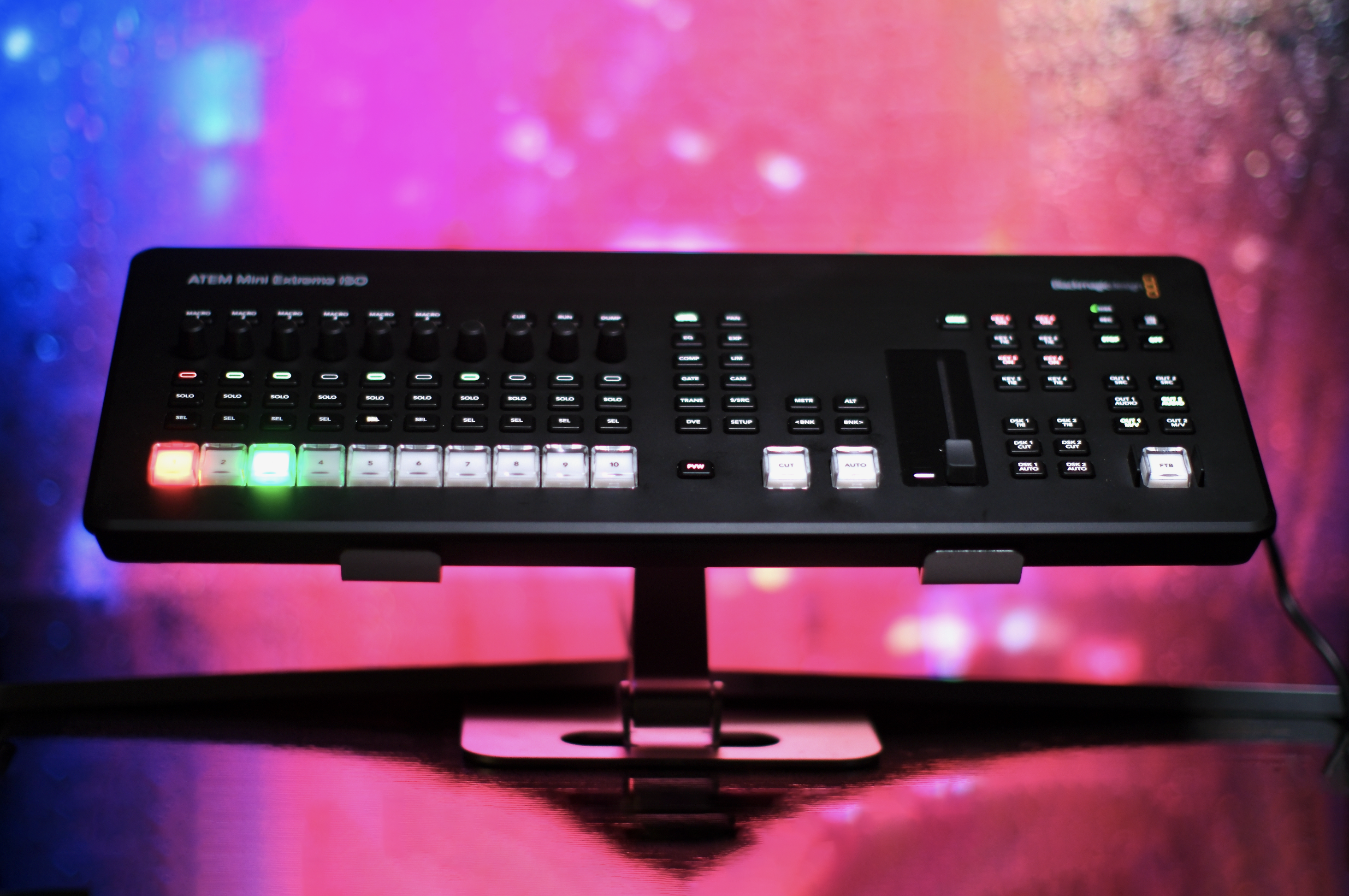 Atem mini extreme iso g2 - 8-channel live production switcher & recorder