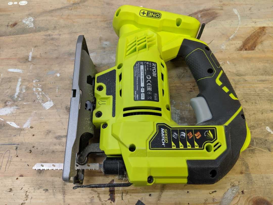 Ryobi stikksag